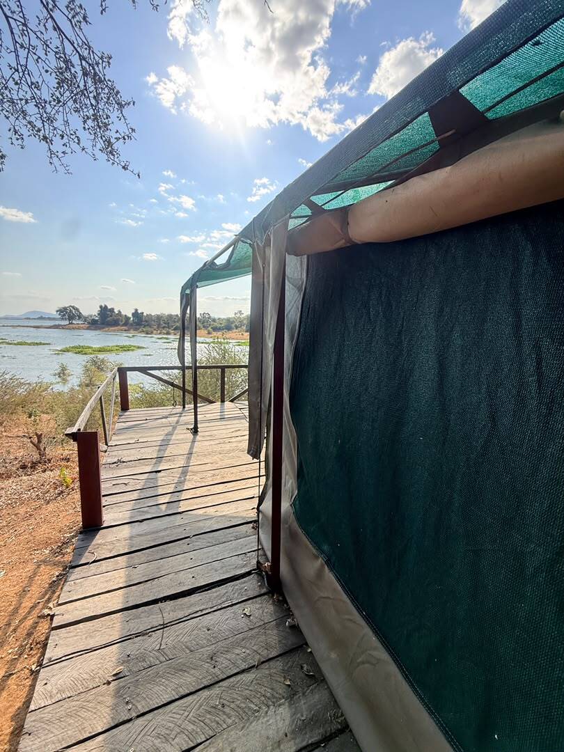 Hippo Paradise Safari Lodge in the Charara Safari Area